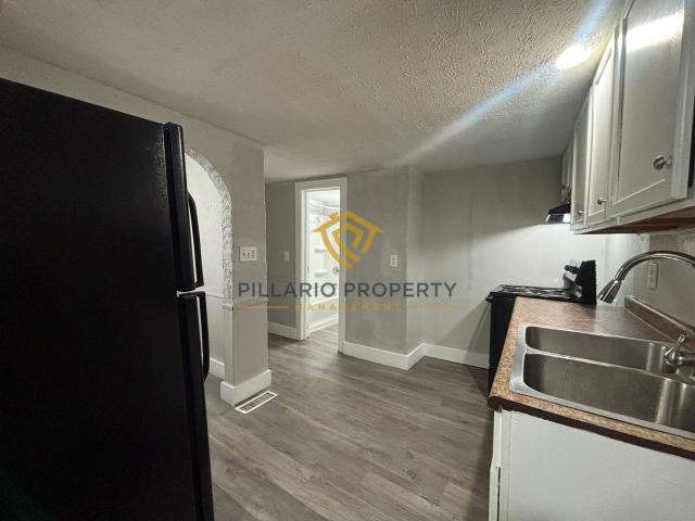 229 231 N Jefferson Ave 1 Bedroom Apartment for Rent at 229 Jefferson Ave, Indianapolis, IN 46201 Near Eastside