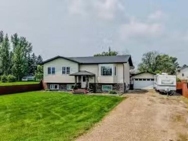 229 2A Street, Stirling, AB, T0K 2E0 house for sale Listing.