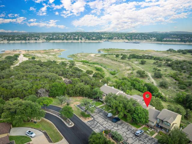 229 Comanche Ln, Point Venture, TX 78645 | MLS #5070