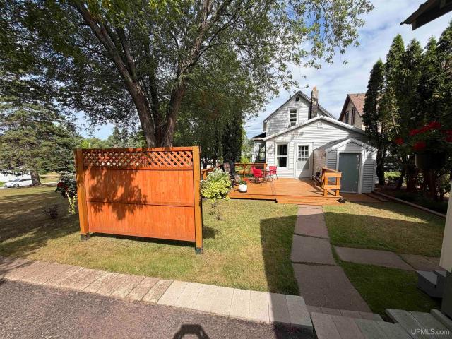 229 Evans Road