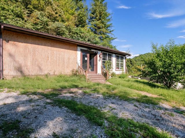 229 Honeycutt Lane