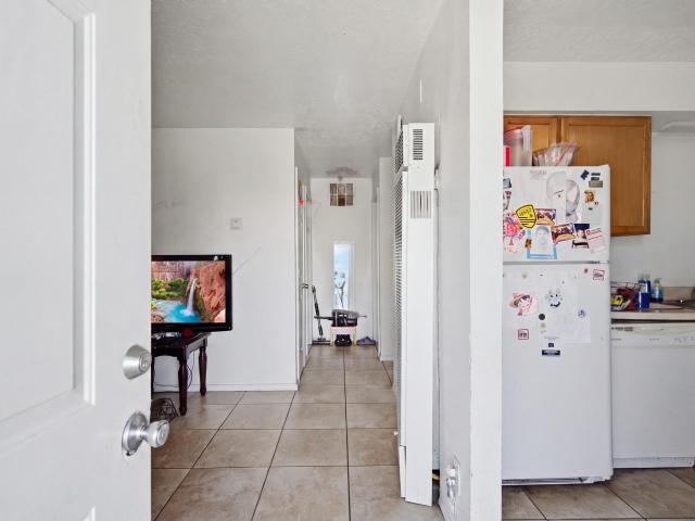 229 Hanosh Court SE 4