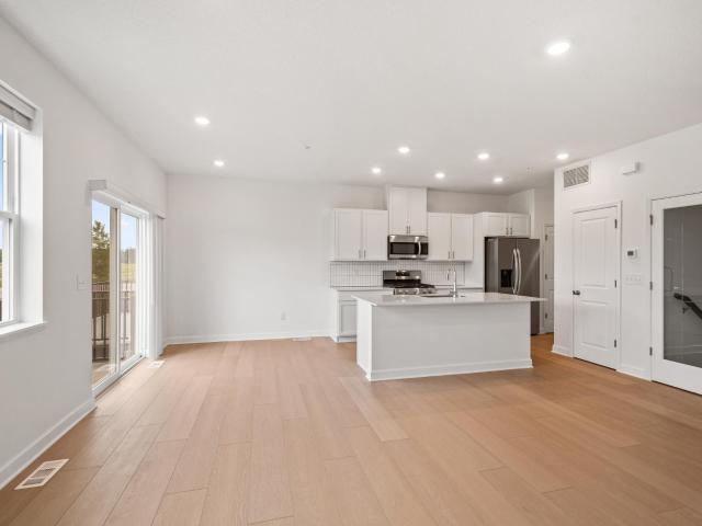 229 Huntington Drive