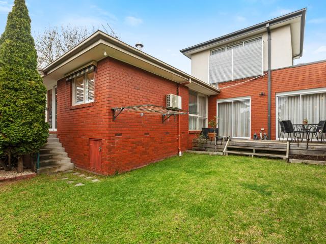 2/29 Illuka Crescent, Mount Waverley, VIC 3149 Townhouse for Rent Ray White Mount Waverley