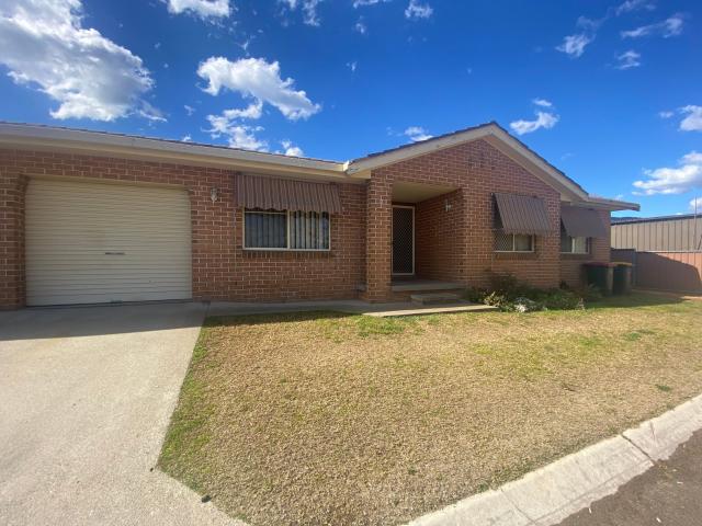 2/29 Macquarie Street, TAMWORTH NSW 2340
