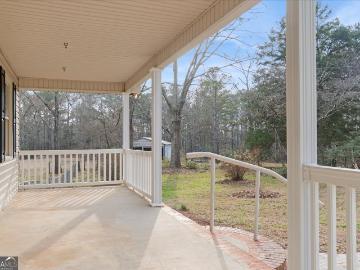 229 Meadows Road