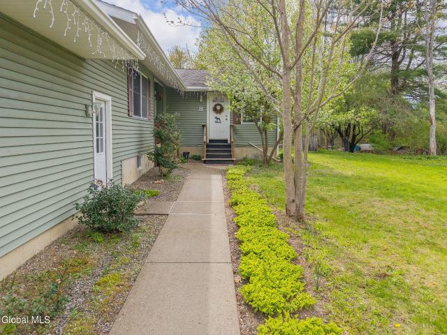 229 Middleline Road