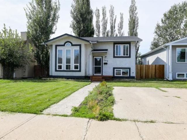 229 Mt Blakiston Road West, Lethbridge, AB, T1K 6M3 house for sale | Listing ID A2344 | Royal LePage