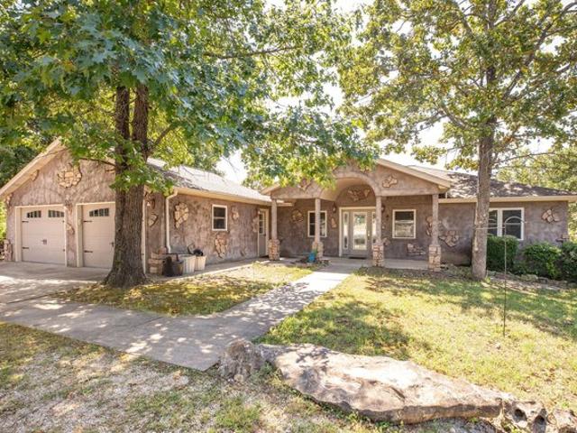 229 Shore Acres Dr, Powersite, MO 65731