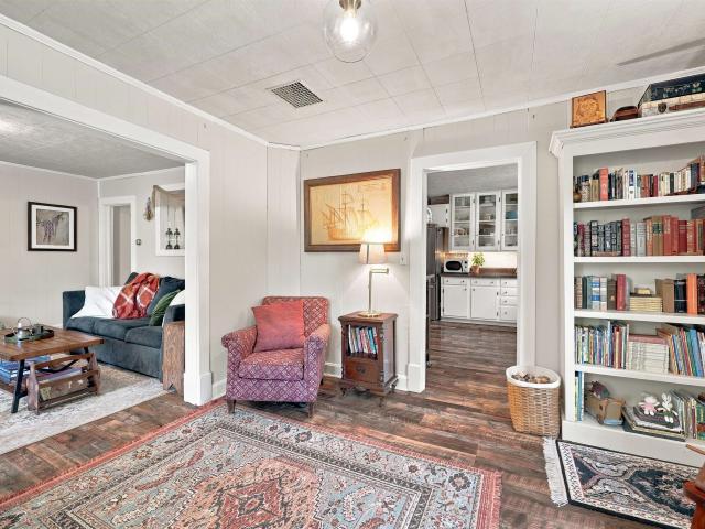 229 pleasant view rd