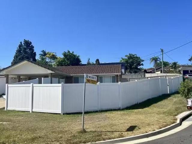 2/29 Terrigal Crescent, Southport, QLD 4215