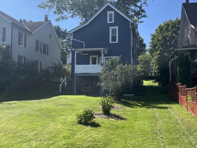 229 VINE Street