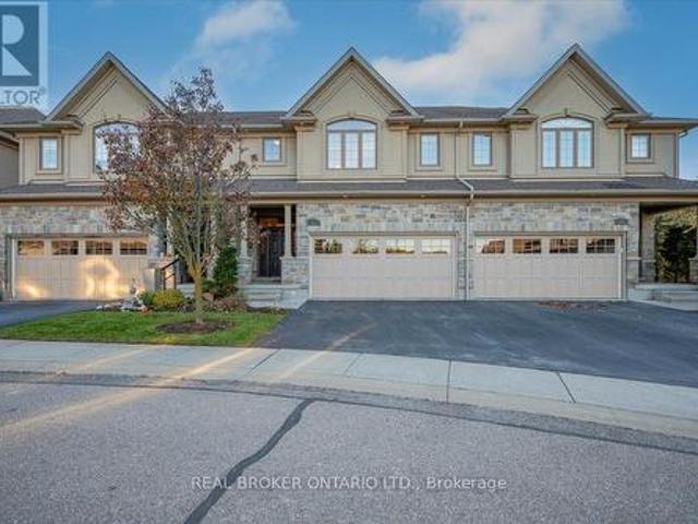 22 435 Winchester Drive, Waterloo, ON, N2T 0B7 townhouse for sale | Listing ID X13709 | Royal LePage