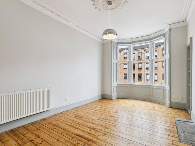 2/2, 45 West Graham Street