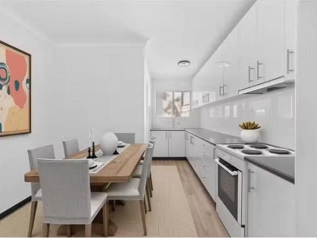 2/2 4 Robert Street, Telopea Apartment for rent Listed by Dan.