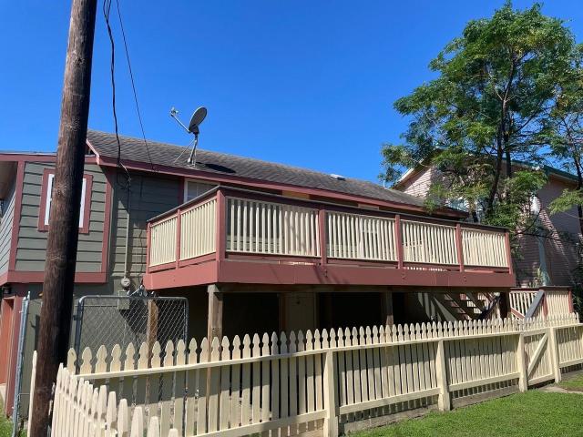 #22 1811 32nd St 1 Bedroom Apartment for Rent at 1811 32nd St, Galveston, TX 77550 Kempner Park
