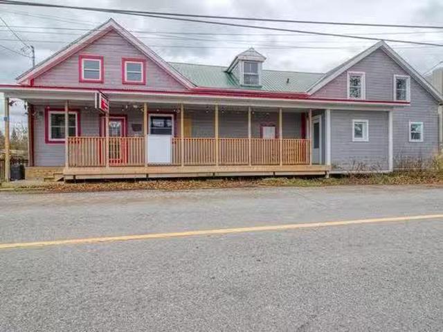 22 24 Ch. Ridge, Hinchinbrooke, QC, J0S 1A0 investment for.