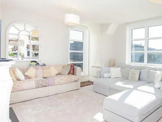 22 26 Rathbone Street, East Marylebone, London, W1T 1LB, United Kingdom | 2 bed apartment for rent #138933424 | Rentberry