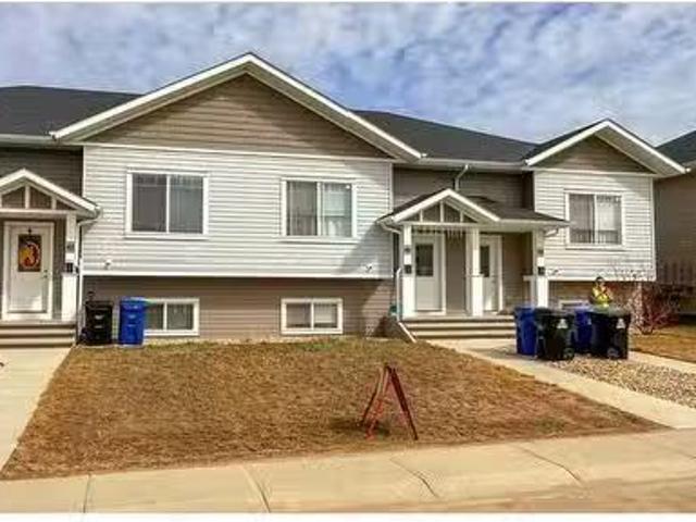 22 34 Athens Road, Blackfalds, AB, T4M 0N4 house for sale L.
