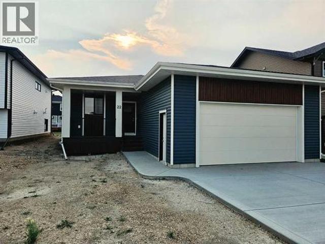 22 Tagish Avenue, Red Deer, AB, T4P 0Y7 house for sale | Listing ID A2330 | Royal LePage
