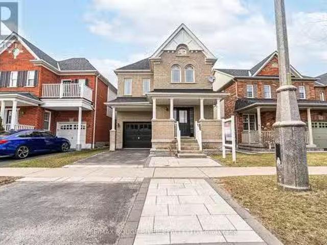 22 Thackery Drive, Ajax Northeast Ajax, ON, L1T 0B7 house.
