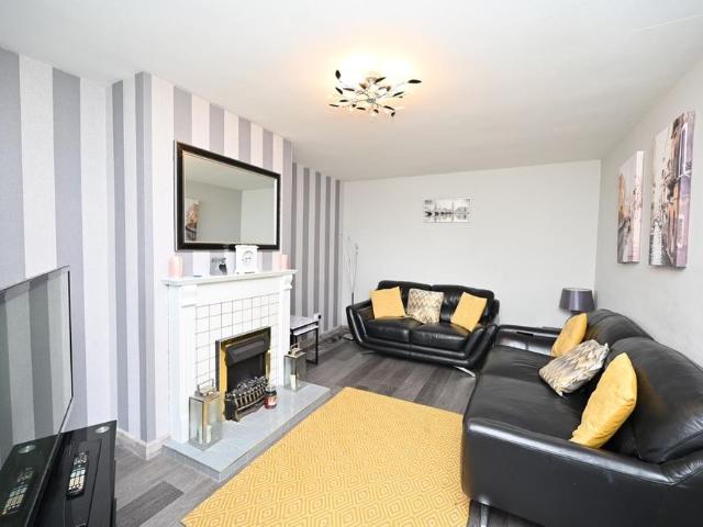 22 Thames Court, Belfast, BT12 6EY