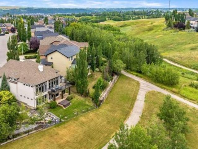 22 Tuscany Estates Crescent Nw, Calgary, AB, T3L 0B2 house for sale | Listing ID A2336 | Royal LePage