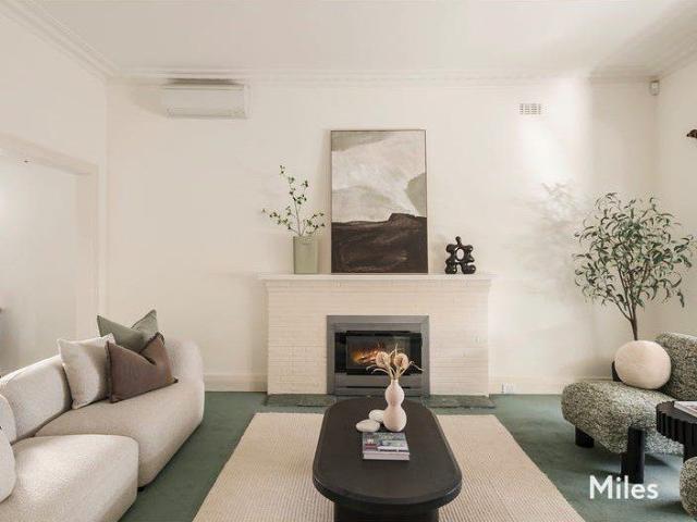 22 Wamba Road, Ivanhoe East