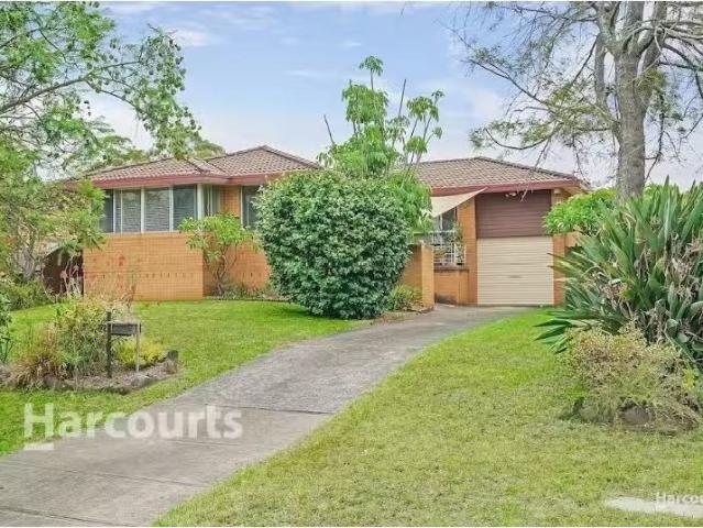 22 Warragamba Crescent, LEUMEAH House for rent Listed by Camp.