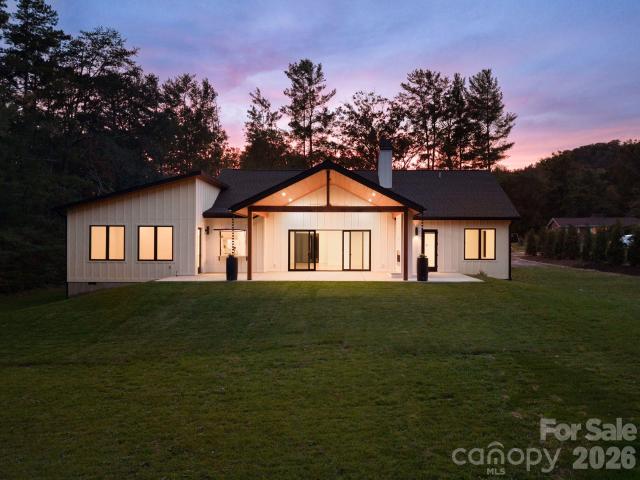 22 Willowbrook Road