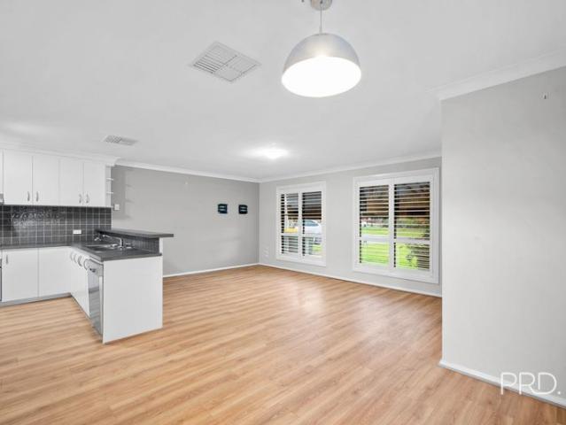 22 Womboin Crescent