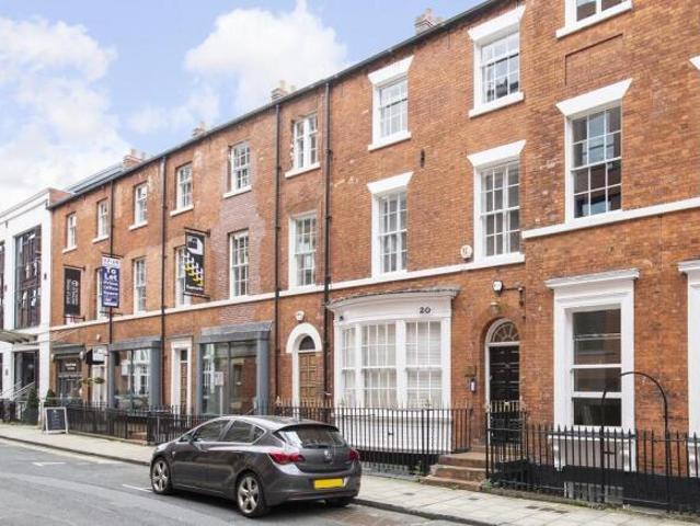 22 York Place, Leeds LS1 2 bed flat to rent £1,200 pcm £277 pw