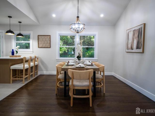22 Agate Road