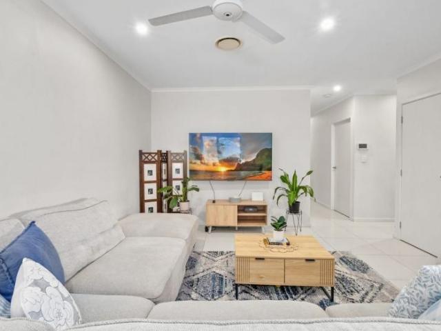 22 Ascot Crescent, Kallangur