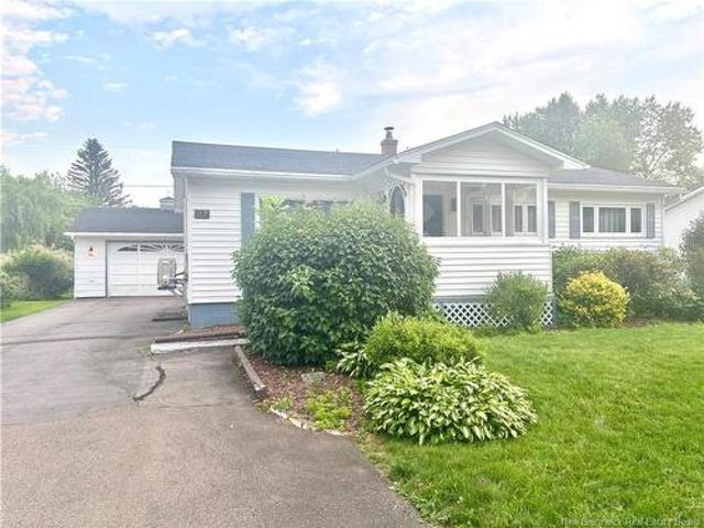 22 Ashburn Ave, Riverview, NB, E1B 3C7 house for sale | Listing ID NB143119 | Royal LePage