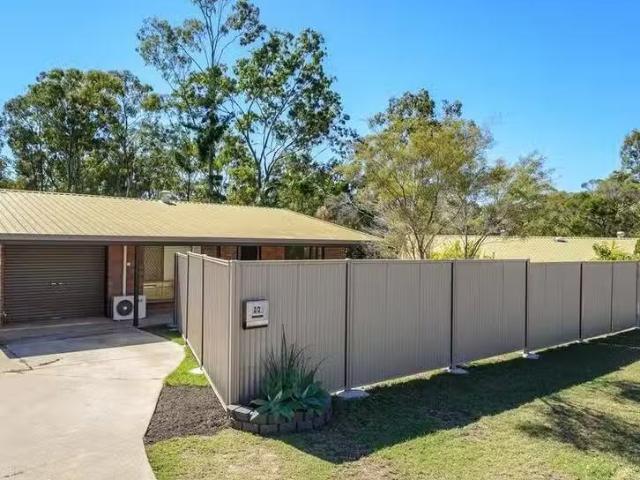 2/2 Apollo Drive, Clinton, QLD 4680