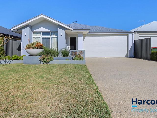 22 Apatite Street, TREEBY, WA 6164