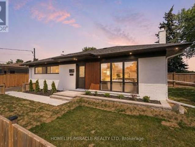 22 Arnprior Road, Toronto, ON, M1K 5A6 house for sale | Listing ID E13641 | Royal LePage