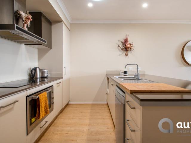22 Auburn Street, CALOUNDRA WEST, QLD 4551