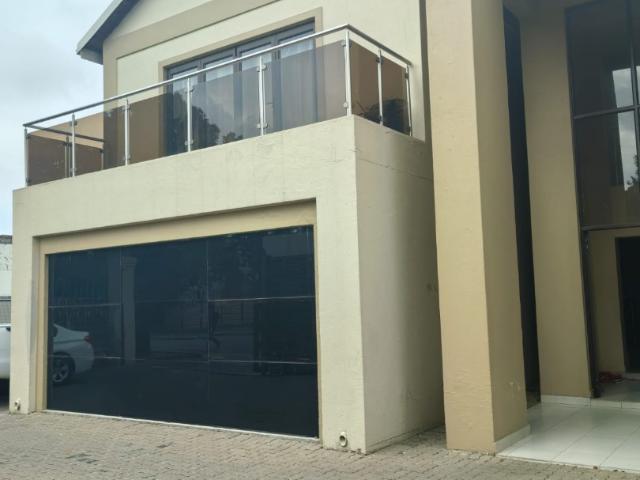 22 Bedroom House For Sale in Birch Acres