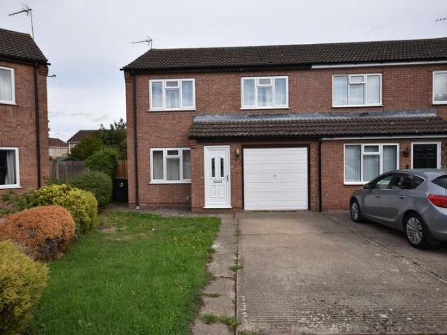 22 Bedroom Semi Detached House