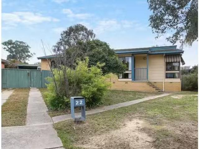 22 Buller Crescent, Thurgoona House for rent Listed by Eden L.