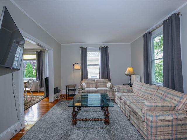22 Carroll Avenue, Newport, US, RI
