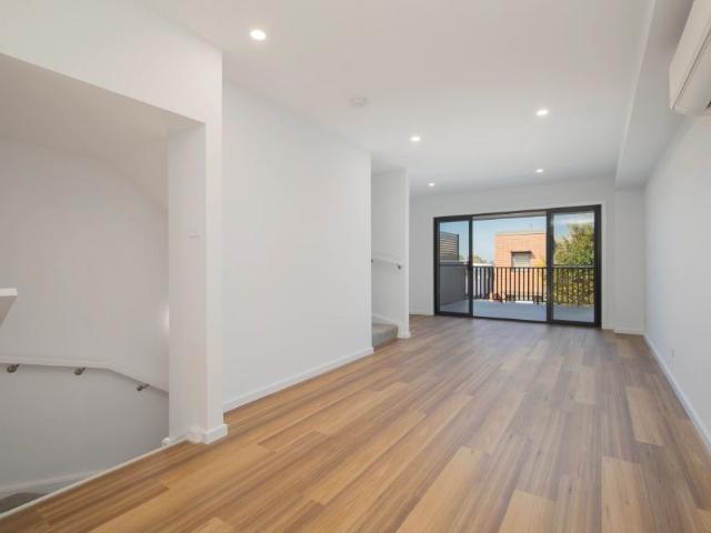 2/2 Corymbia Way