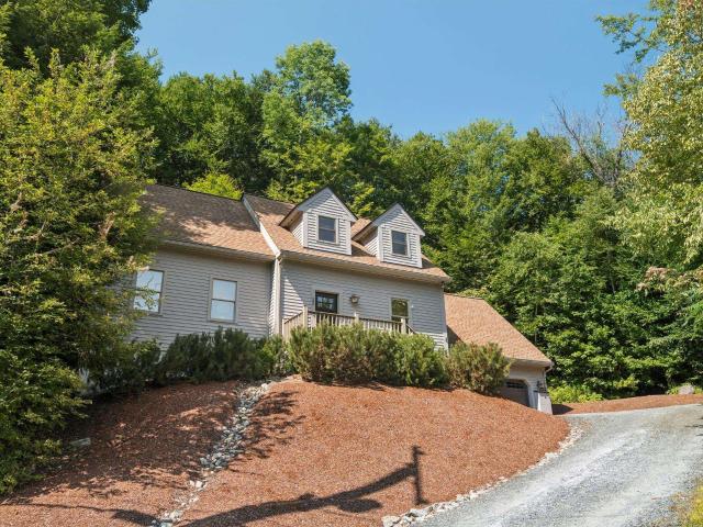 22 Cove Drive