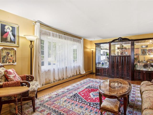22 Clymer Street
