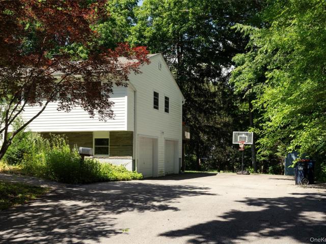 22 Crosmour Road