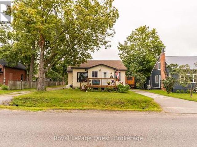 22 Creighton Street S, Orillia, ON, L3V 1A8 house for sale | Listing ID S13735 | Royal LePage
