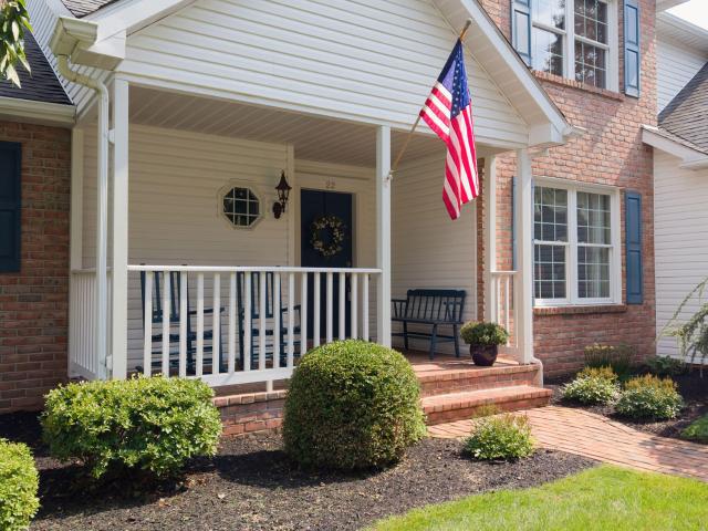 22 crestmont circle
