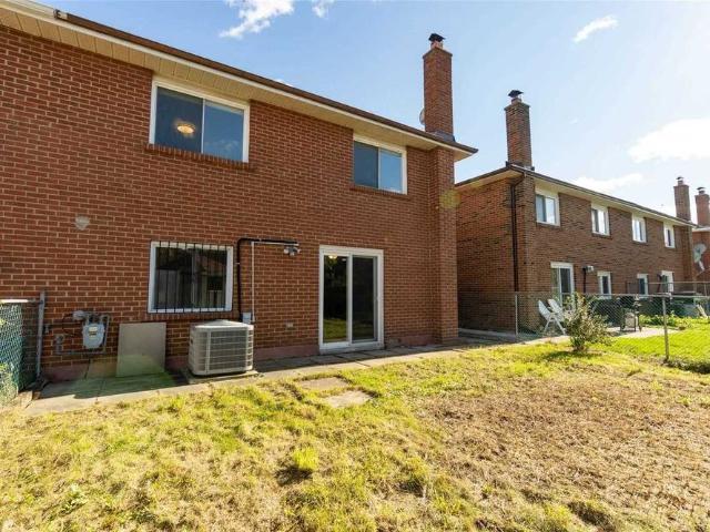 22 Dantek Court apartment — Brampton, ON 1 Bedroom 1 Bedroom